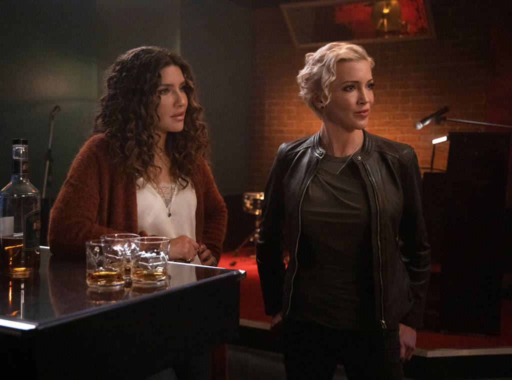Arrow, Kat McNamara, Juliana Harkavy, Katie Cassidy Arrow, Kat McNamara, Juliana Harkavy, Katie Cassidy